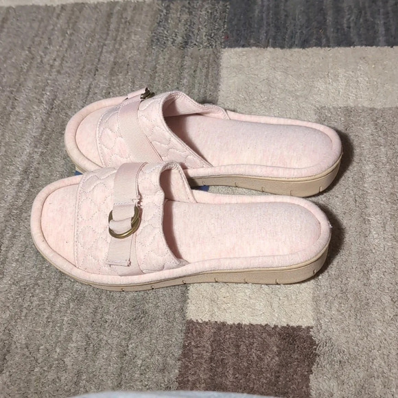 isotoner Comfort Quilted Women's Slide Slippers - Picture 3 of 8